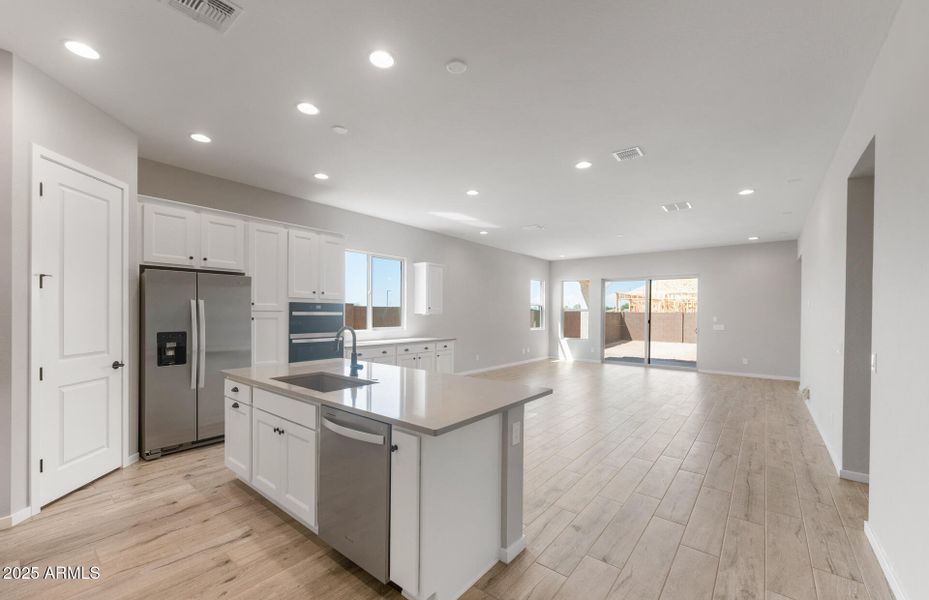 Kitchen/Cafe/Gathering Room