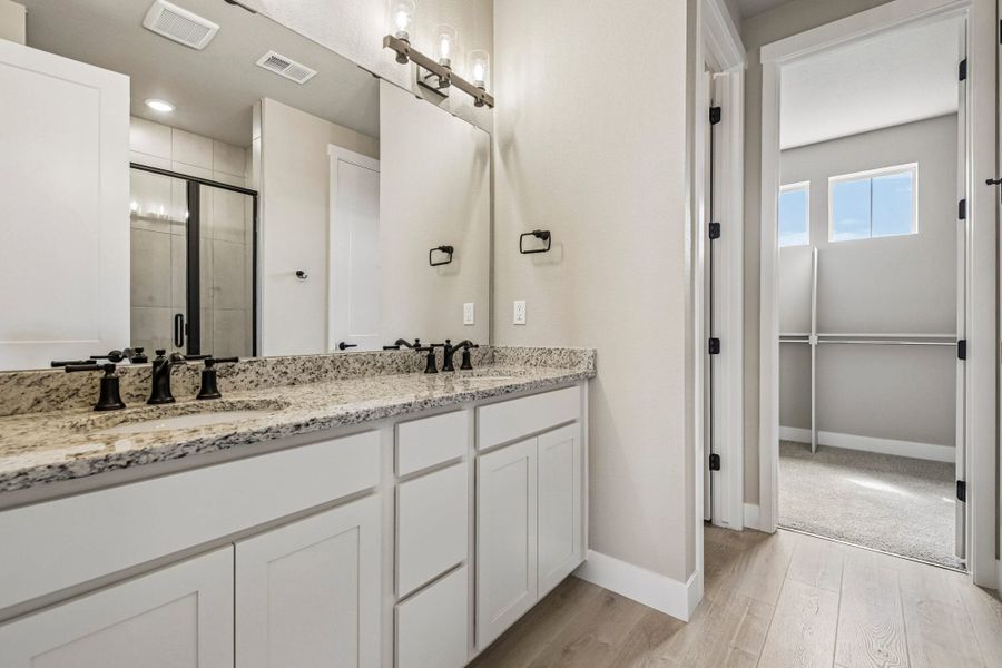 Furnished interior view inside a new home in Country Club Reserve – Fort Collins, Fort Collins (Image 16).