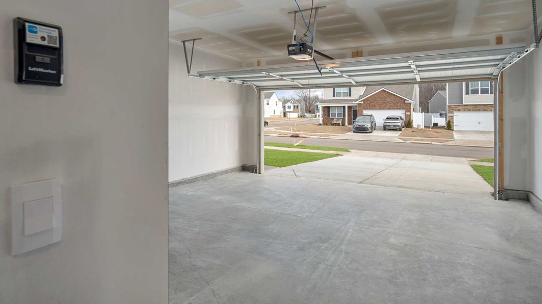 Image 29 representing the BELFORT by D.R. Horton in Savannah Lakes, Lewisburg, TN.