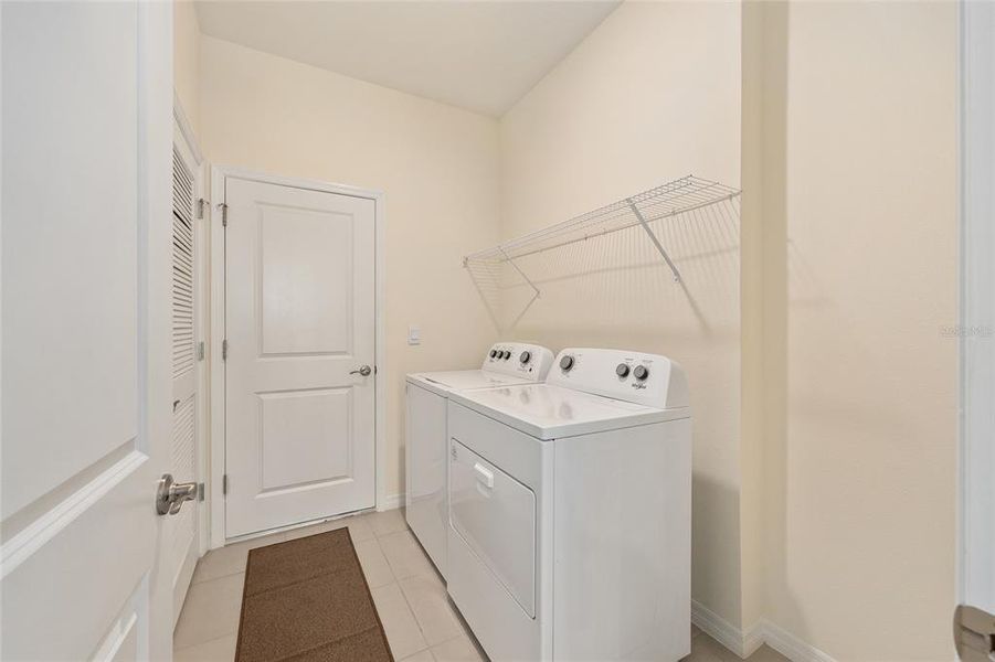 Furnished interior view inside a new home in JB Ranch, Ocala (Image 7). Furnished interior view inside a new home in JB Ranch, Ocala (Image 7).