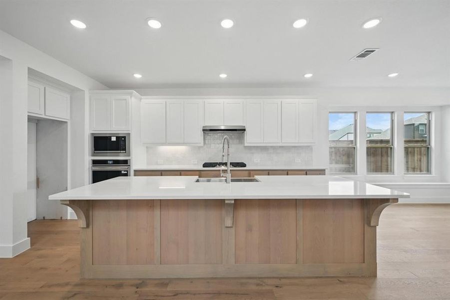 Furnished interior view inside a new home in Mantua Point: 40ft. lots, Van Alstyne (Image 2). Furnished interior view inside a new home in Mantua Point: 40ft. lots, Van Alstyne (Image 2).