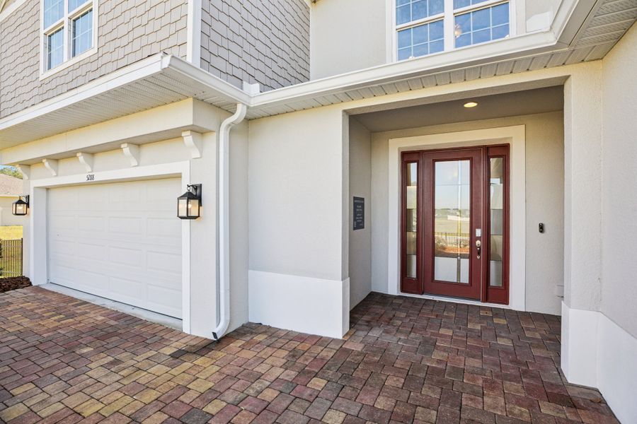 Representative exterior details of a home built from the Palmer Executive by Risewell Homes in Bargrove Estates, Mount Dora (Image 3).
