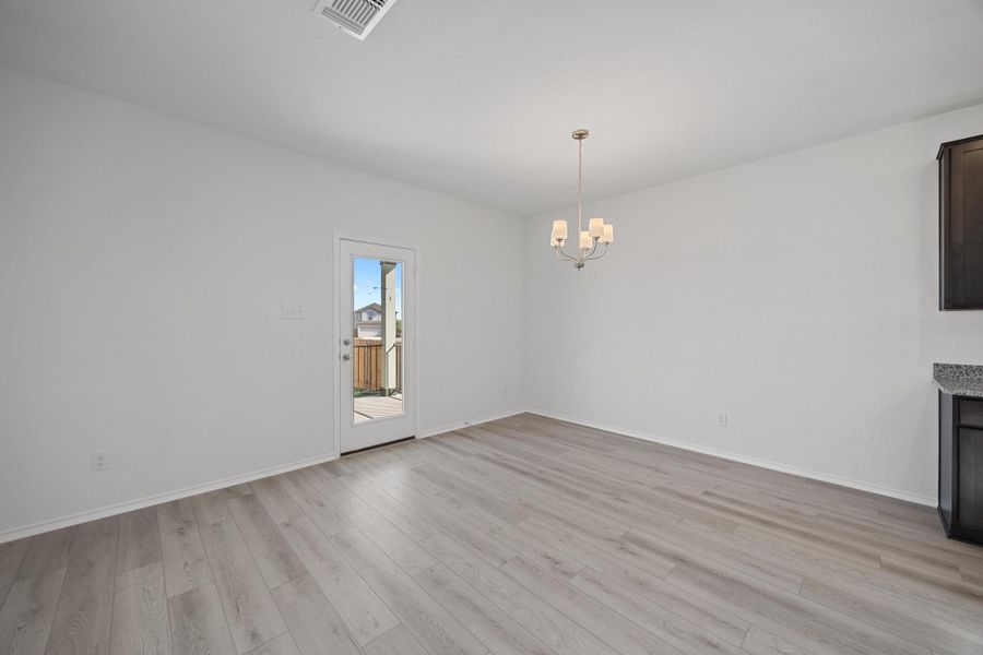 Spacious, unfurnished interior of a new home in Sonterra - Cool Water, Jarrell (Image 15).