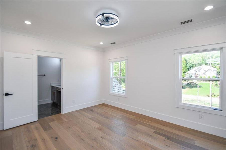 Spacious, unfurnished interior of a new home in , Hoschton (Image 79).