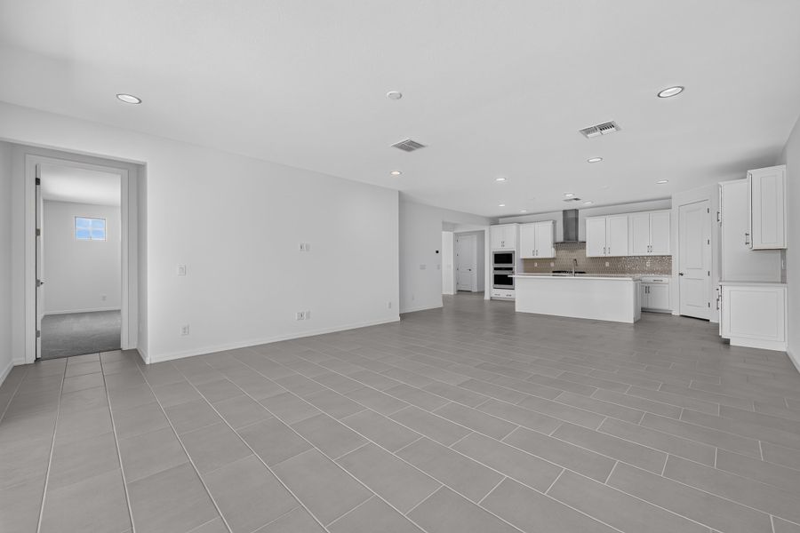 Spacious, unfurnished interior of a new home in Salero Journey Collection, Phoenix (Image 17). Spacious, unfurnished interior of a new home in Salero Journey Collection, Phoenix (Image 17).