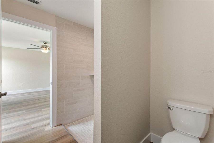 Image 42 of a home in .