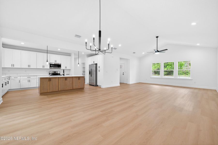 Spacious, unfurnished interior of a new home in , Palatka (Image 13). Spacious, unfurnished interior of a new home in , Palatka (Image 13).