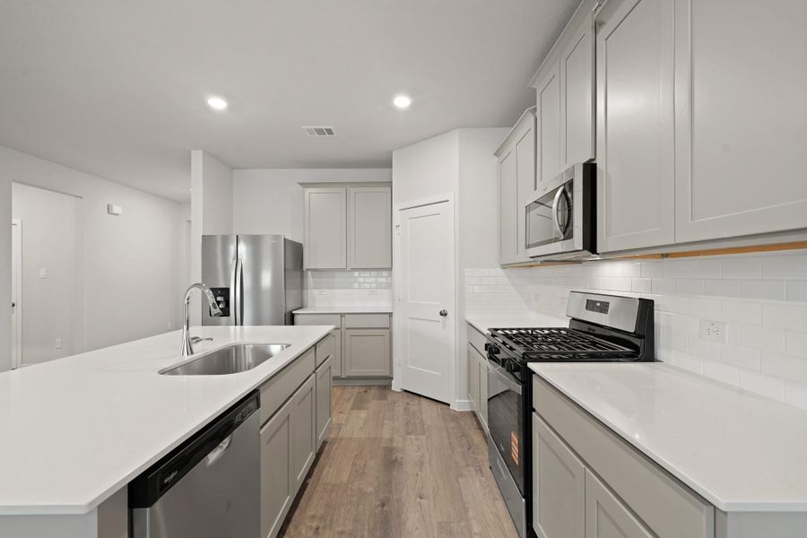 Furnished interior view inside a new home in Russell Ranch, Bay City (Image 5).