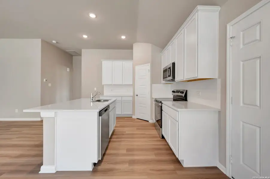 Furnished interior view inside a new home in Greenspoint Heights, Seguin (Image 8).