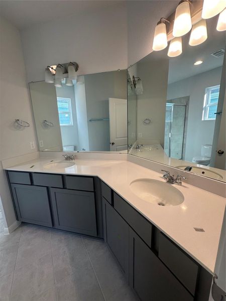 Dual Vanities in Primary Bath