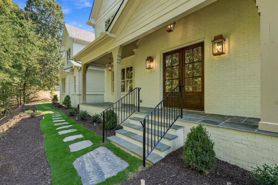 Exterior details and patio area of a home in , Roswell (Image 3).