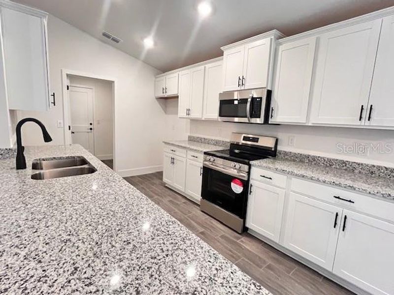 Furnished interior view inside a new home in Abbey Glen, Dade City (Image 7). Furnished interior view inside a new home in Abbey Glen, Dade City (Image 7).