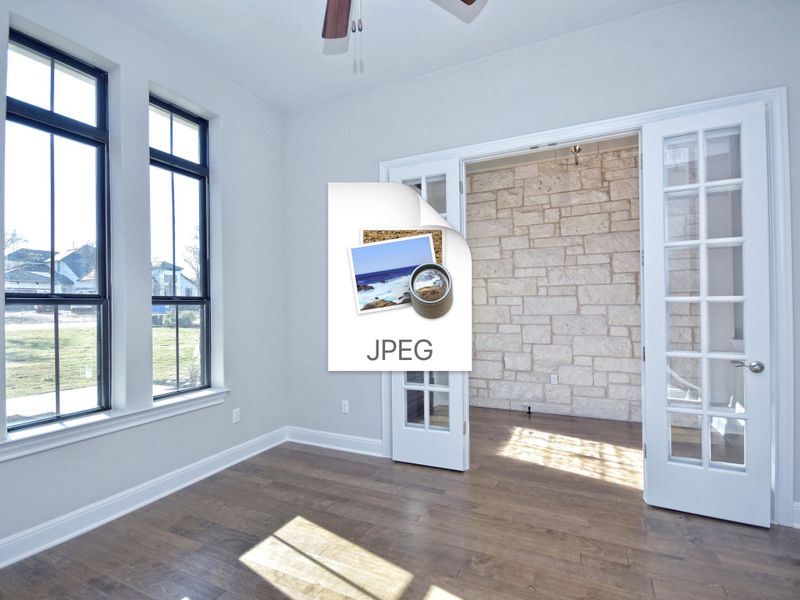 Representative unfurnished interior of a home built from the San Simeon I by Giddens Homes in Clearwater Ranch, Liberty Hill (Image 468).