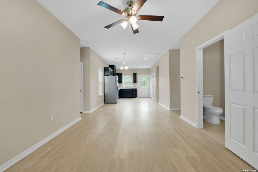 Spacious, unfurnished interior of a new home in , San Antonio (Image 9).