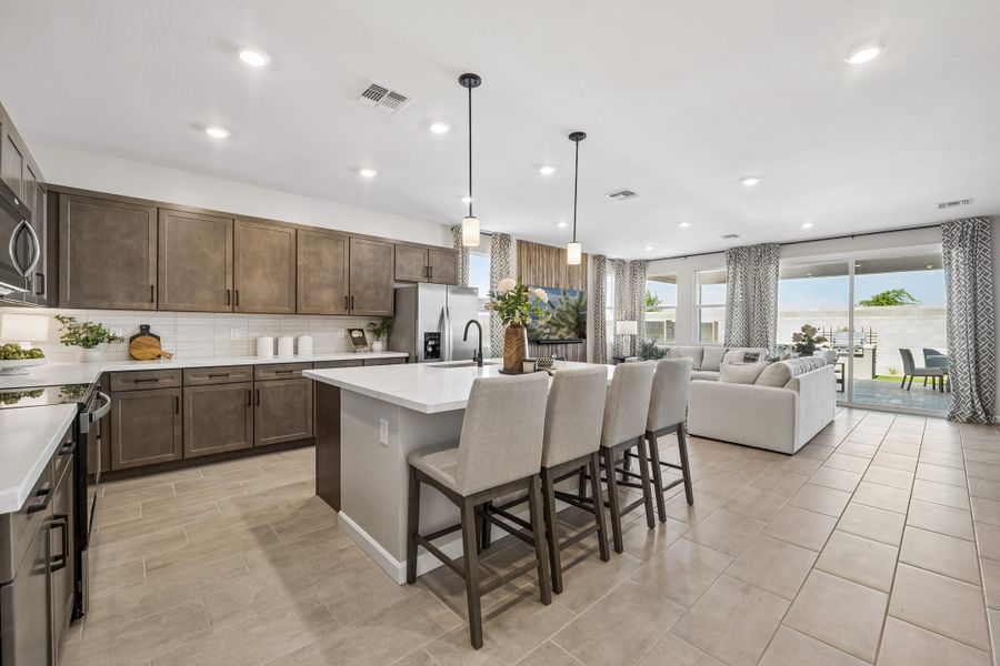 2,049sf New Home in Buckeye, AZ. - Slide 11 2,049sf New Home in Buckeye, AZ. - Slide 11