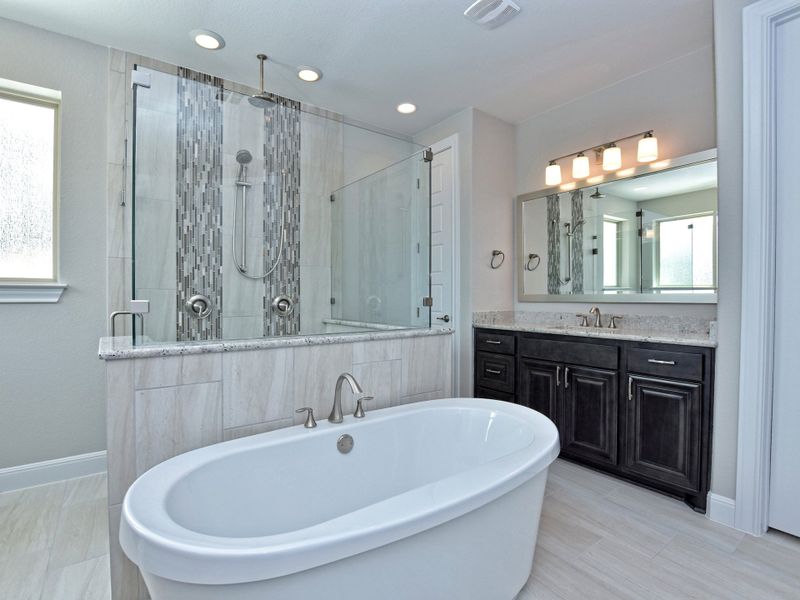 Image 122 representing the San Simeon II by Giddens Homes in Clearwater Ranch, Liberty Hill, TX.