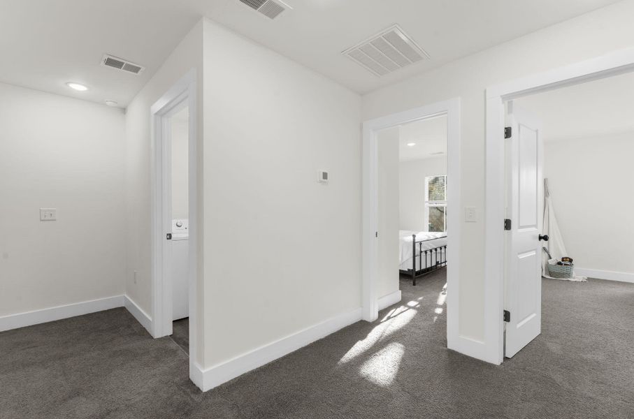 Spacious, unfurnished interior of a new home in , Hanahan (Image 23).