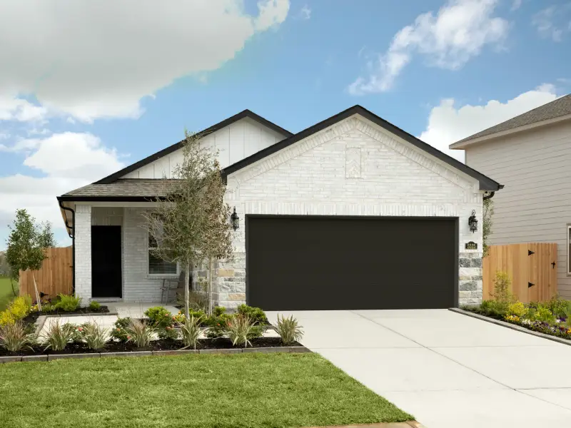 Front exterior of a new home in Webercrest Heights, Houston, TX, highlighting curb appeal (Image 1). Front exterior of a new home in Webercrest Heights, Houston, TX, highlighting curb appeal (Image 1).