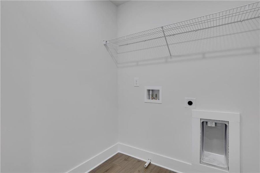 Spacious, unfurnished interior of a new home in , Loganville (Image 35). Spacious, unfurnished interior of a new home in , Loganville (Image 35).