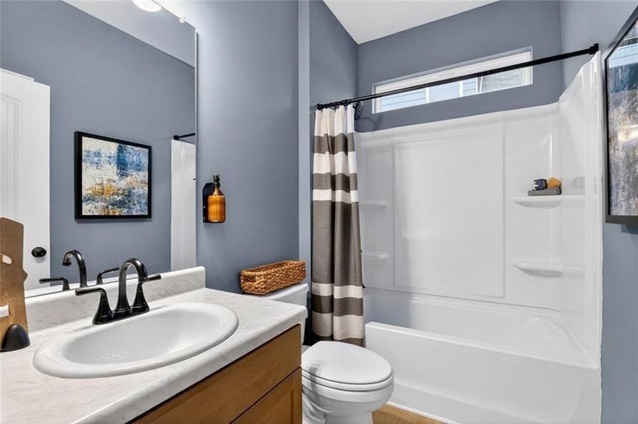 Furnished interior view inside a new home in Southbend, Rome (Image 21).