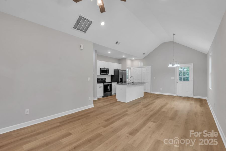 Image 36 of a home in .