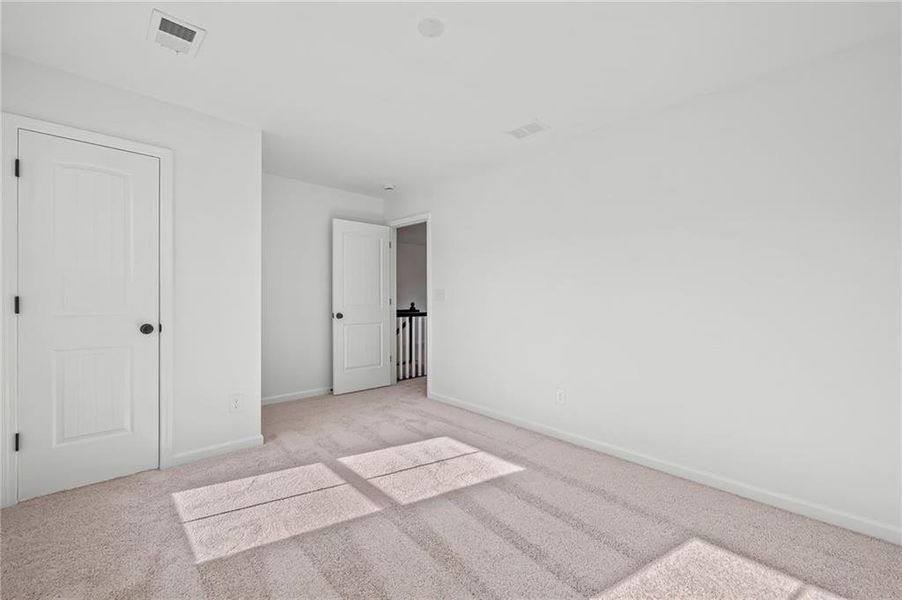 Spacious, unfurnished interior of a new home in Sage Woods, Dallas (Image 36).