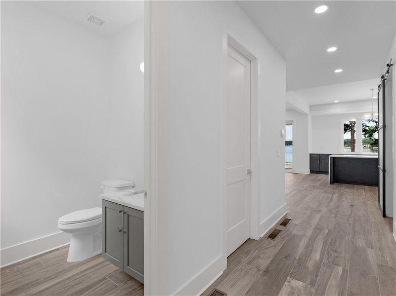 Image 91 of a home in .