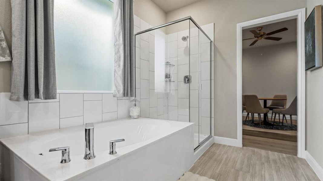 Furnished interior view inside a new home in Treeline, Justin (Image 17).