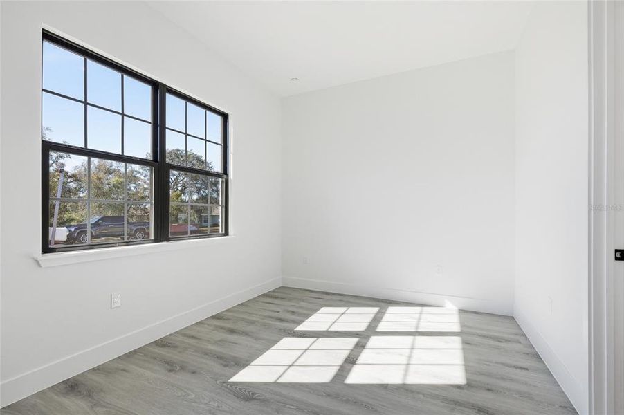 Spacious, unfurnished interior of a new home in , Ocklawaha (Image 45).