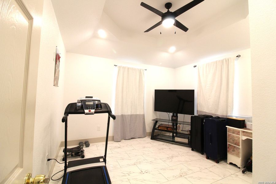 Furnished interior view inside a new home in , Floresville (Image 13).