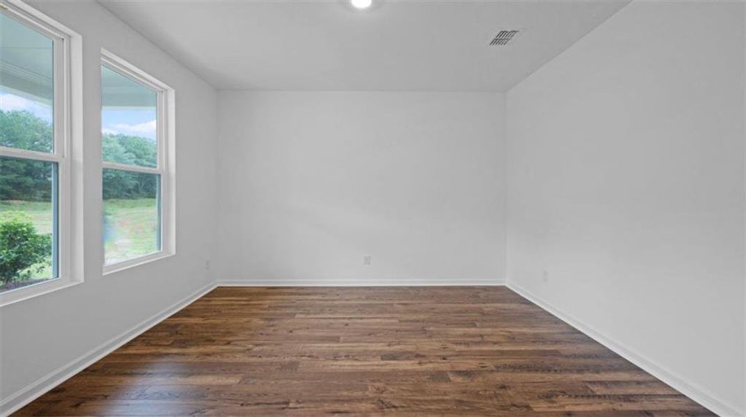 Spacious, unfurnished interior of a new home in Windance Lake, Loganville (Image 14).