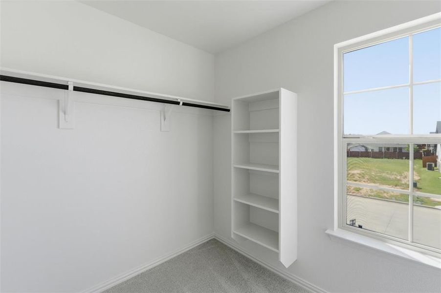 Spacious, unfurnished interior of a new home in Covenant Park, Springtown (Image 33).