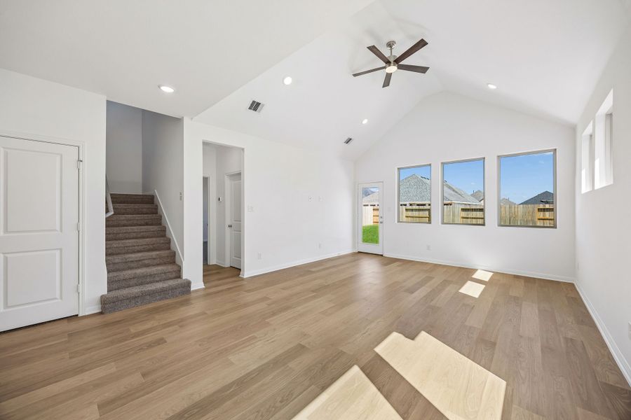 Spacious, unfurnished interior of a new home in Riviera Pines, Huffman (Image 19). Spacious, unfurnished interior of a new home in Riviera Pines, Huffman (Image 19).