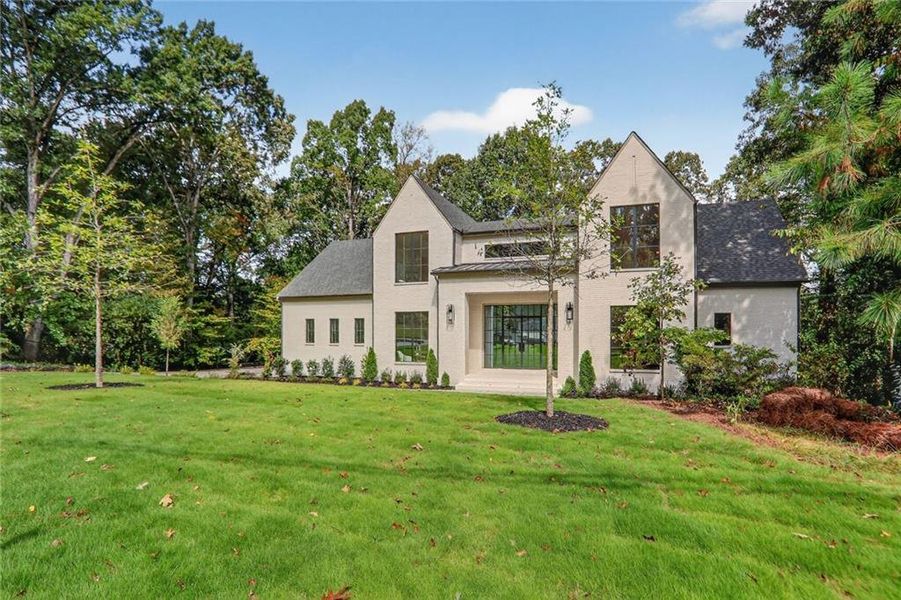 Image 50 of a home in .