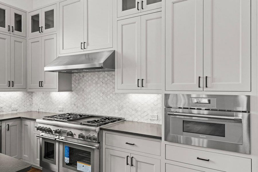 Furnished interior view inside a new home in Spyglass, Austin (Image 9).