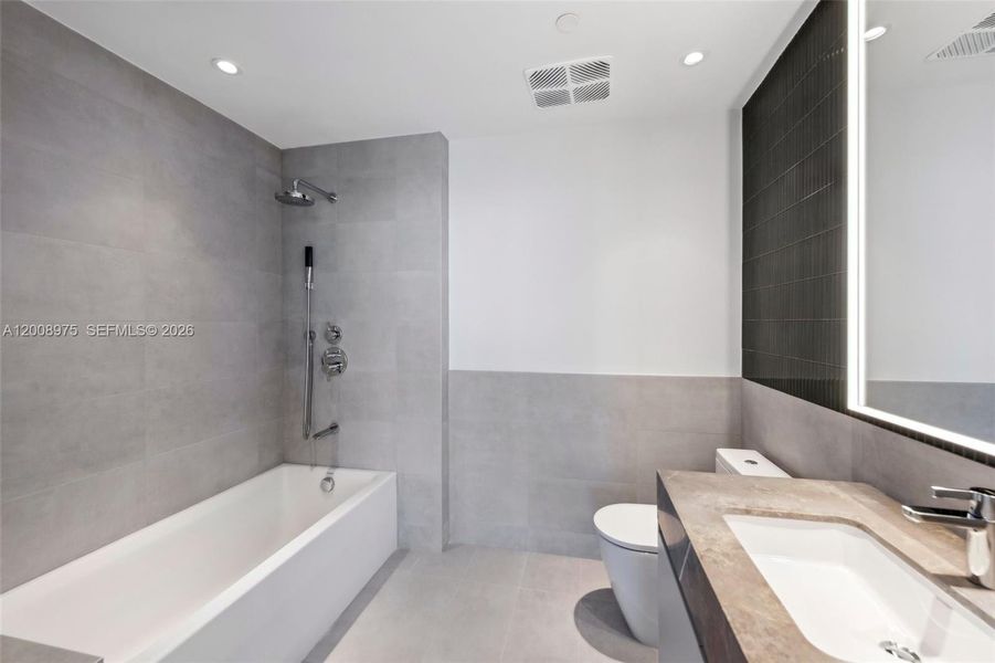 Furnished interior view inside a new home in Five Park, Miami Beach (Image 6).
