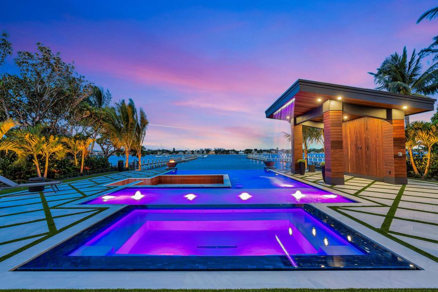 Exterior details and patio area of a home in , Lantana (Image 58).