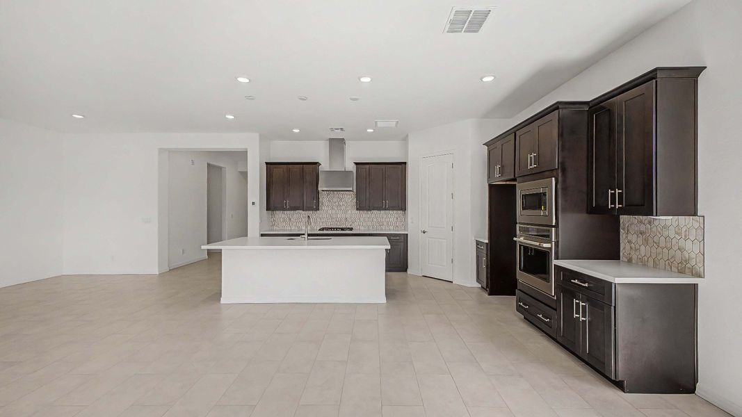 Furnished interior view inside a new home in Arroyo Seco - Hacienda, Buckeye (Image 8).