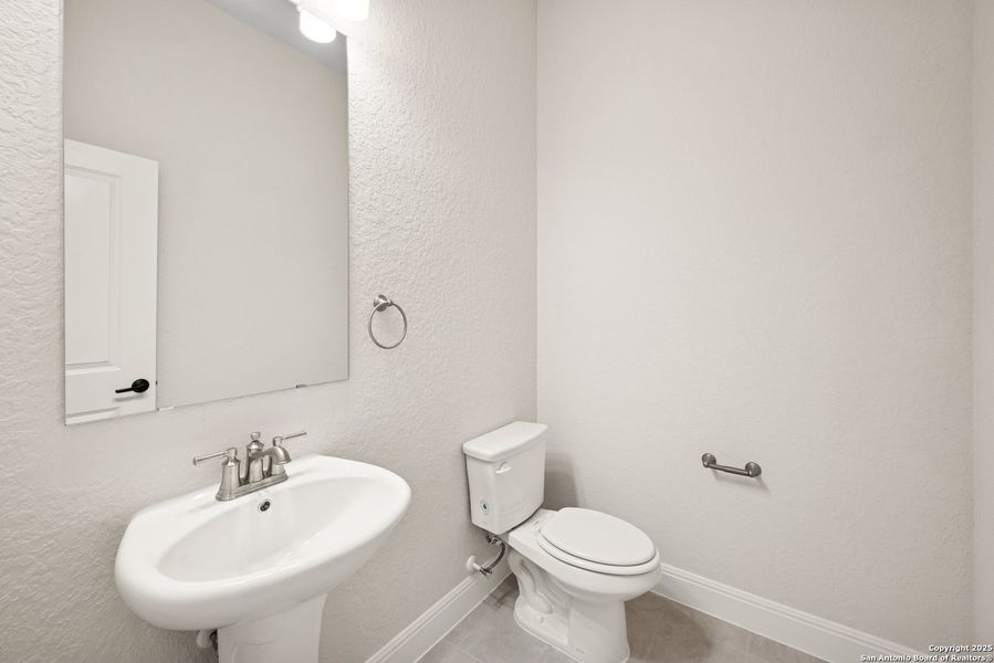 Furnished interior view inside a new home in Windsong - Reserve Series, Boerne (Image 9). Furnished interior view inside a new home in Windsong - Reserve Series, Boerne (Image 9).