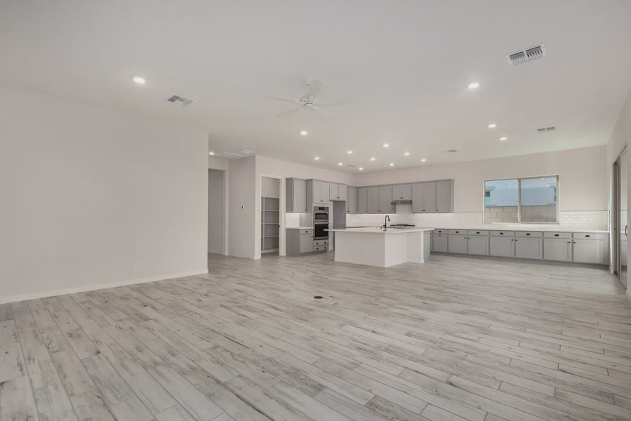 Spacious, unfurnished interior of a new home in Valencia at Granite Vista, Waddell (Image 16).