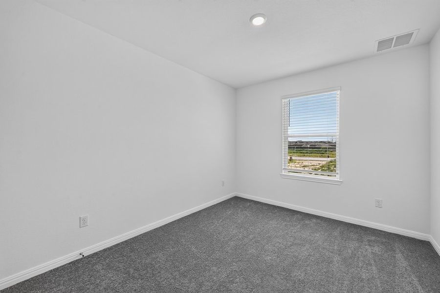 Spacious, unfurnished interior of a new home in Sunfield, Buda (Image 19). Spacious, unfurnished interior of a new home in Sunfield, Buda (Image 19).