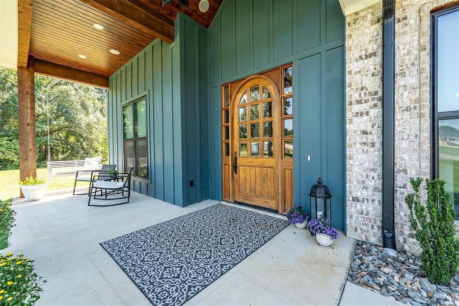 Furnished interior view inside a new home in , Mineola (Image 7). Furnished interior view inside a new home in , Mineola (Image 7).