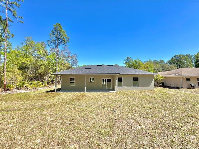 Exterior details and patio area of a home in , Citrus Springs (Image 21).