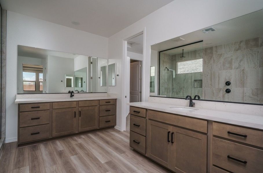 Representative furnished interior of a home built from the Willow by William Ryan Homes in The Grove at El Cidro, Goodyear (Image 25). Representative furnished interior of a home built from the Willow by William Ryan Homes in The Grove at El Cidro, Goodyear (Image 25).