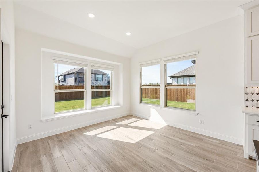 Spacious, unfurnished interior of a new home in Terracina, Rockwall (Image 35). Spacious, unfurnished interior of a new home in Terracina, Rockwall (Image 35).