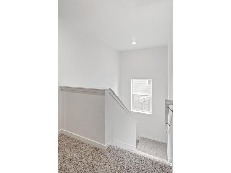 Spacious, unfurnished interior of a new home in Lakeside Canyon, Mead (Image 19). Spacious, unfurnished interior of a new home in Lakeside Canyon, Mead (Image 19).