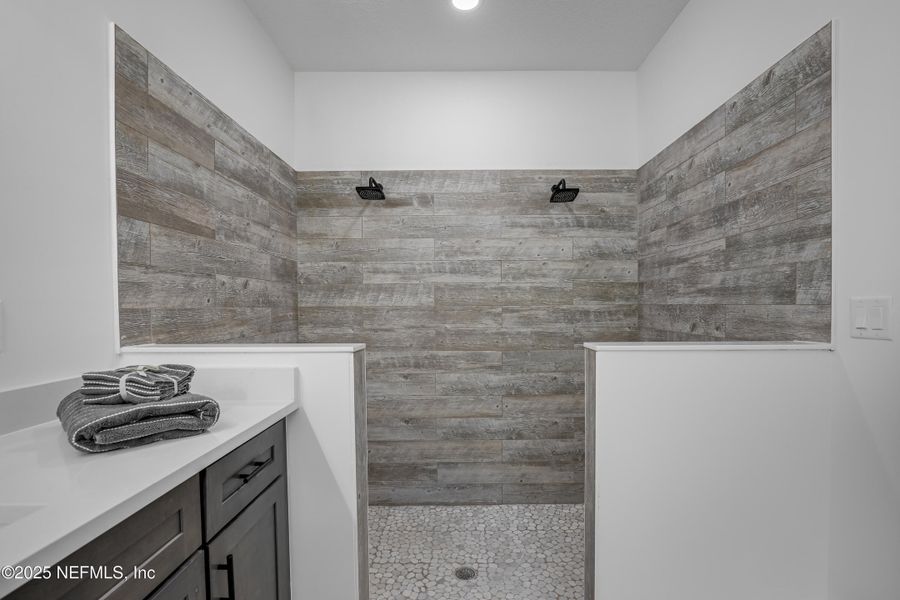 Image 42 of a home in .