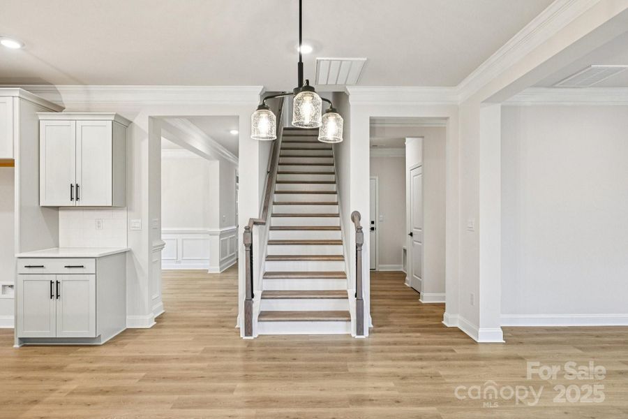 Spacious, unfurnished interior of a new home in Sylvan Creek, Denver (Image 27). Spacious, unfurnished interior of a new home in Sylvan Creek, Denver (Image 27).