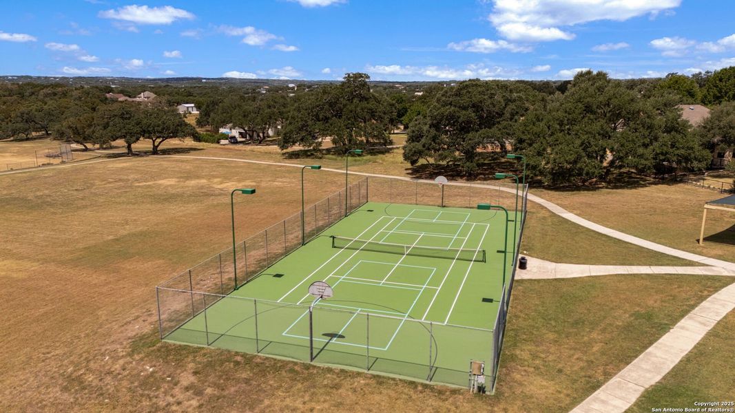 Community amenities in , New Braunfels (Image 24).