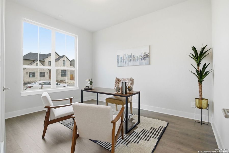 Furnished interior view inside a new home in Haby Hill 60s, San Antonio (Image 17).